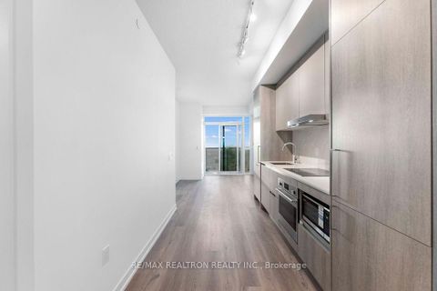 Photo 5 at 4608 - 225 Commerce Street, Vaughan Corporate Centre, Vaughan