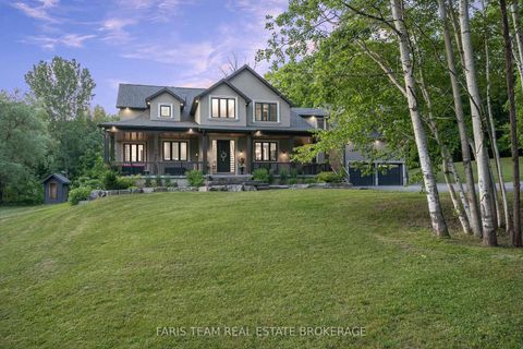 Photo 1 at 400 Lloyd's Lane, Pottageville, King