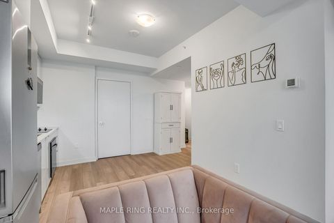 Photo 3 at 5003 - 2920 Highway 7 Road, Concord, Vaughan