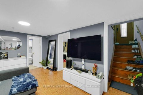 Photo 21 at 225 Oakwood Avenue, Oakwood Village, Toronto