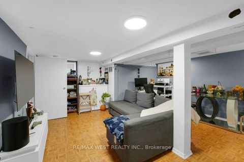 Photo 23 at 225 Oakwood Avenue, Oakwood Village, Toronto