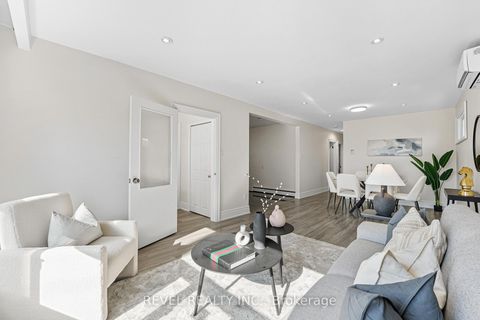 Photo 11 at 63 Crosland Drive, Maryvale, Toronto