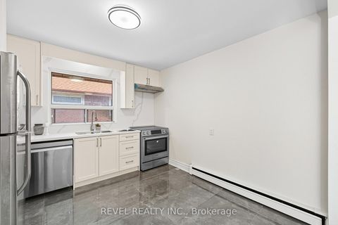 Photo 15 at 63 Crosland Drive, Maryvale, Toronto