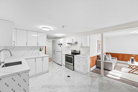 Photo 33 at 63 Crosland Drive, Maryvale, Toronto