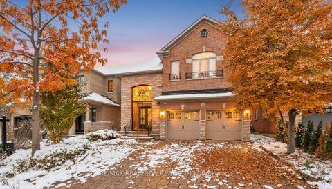 Photo 1 at 20 Shalom Aleichem Court, Patterson, Vaughan