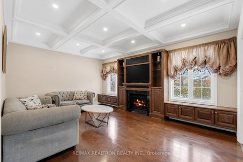 Photo 19 at 20 Shalom Aleichem Court, Patterson, Vaughan