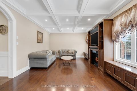 Photo 20 at 20 Shalom Aleichem Court, Patterson, Vaughan