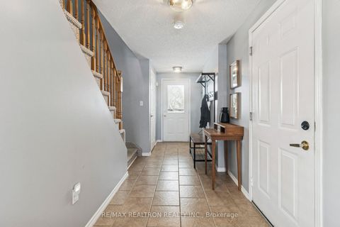 Photo 6 at 131 Columbia Road, Holly, Barrie