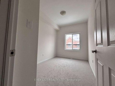 Photo 16 at 12 - 25 Coneflower Crescent, Branson, Toronto