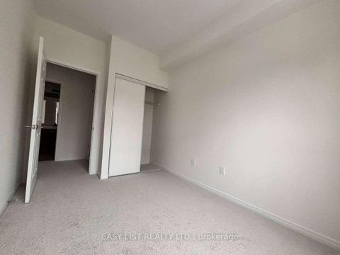 Photo 17 at 12 - 25 Coneflower Crescent, Branson, Toronto