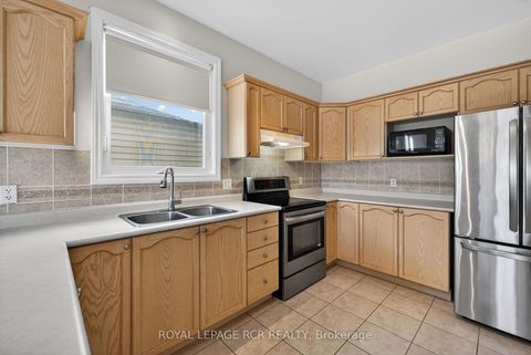 Photo 10 at 13 Willard Hunt Court, Schomberg, King