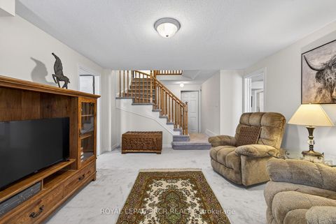 Photo 25 at 13 Willard Hunt Court, Schomberg, King