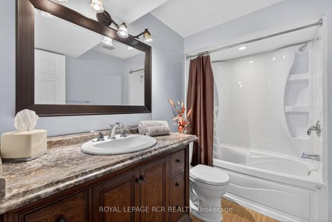 Photo 34 at 13 Willard Hunt Court, Schomberg, King