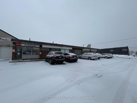 Photo 0 at 290 Eddystone Avenue, Jane Heights, Toronto