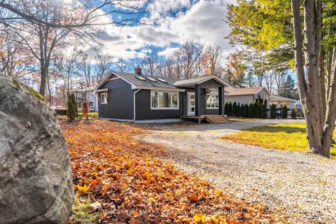 Photo 4 at 43 Lakeside Drive, Rural Innisfil, Innisfil