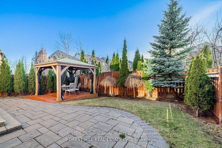 Photo 28 at 18 William Bowes Boulevard, Patterson, Vaughan