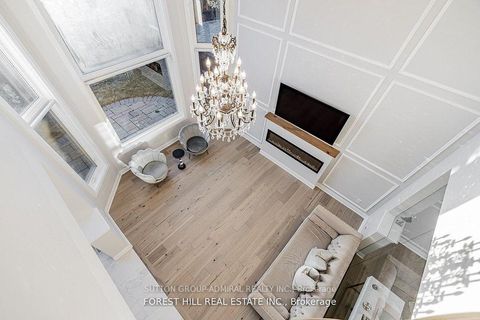 Photo 4 at 18 William Bowes Boulevard, Patterson, Vaughan