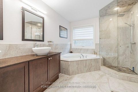 Photo 16 at 18 William Bowes Boulevard, Patterson, Vaughan