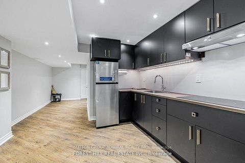 Photo 24 at 18 William Bowes Boulevard, Patterson, Vaughan