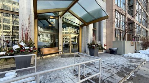 Photo 2 at 205 - 65 Scadding Avenue, Waterfront Communities C8, Toronto