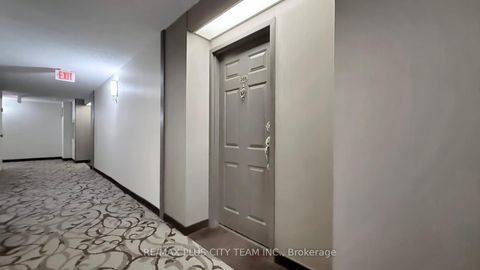 Photo 25 at 205 - 65 Scadding Avenue, Waterfront Communities C8, Toronto