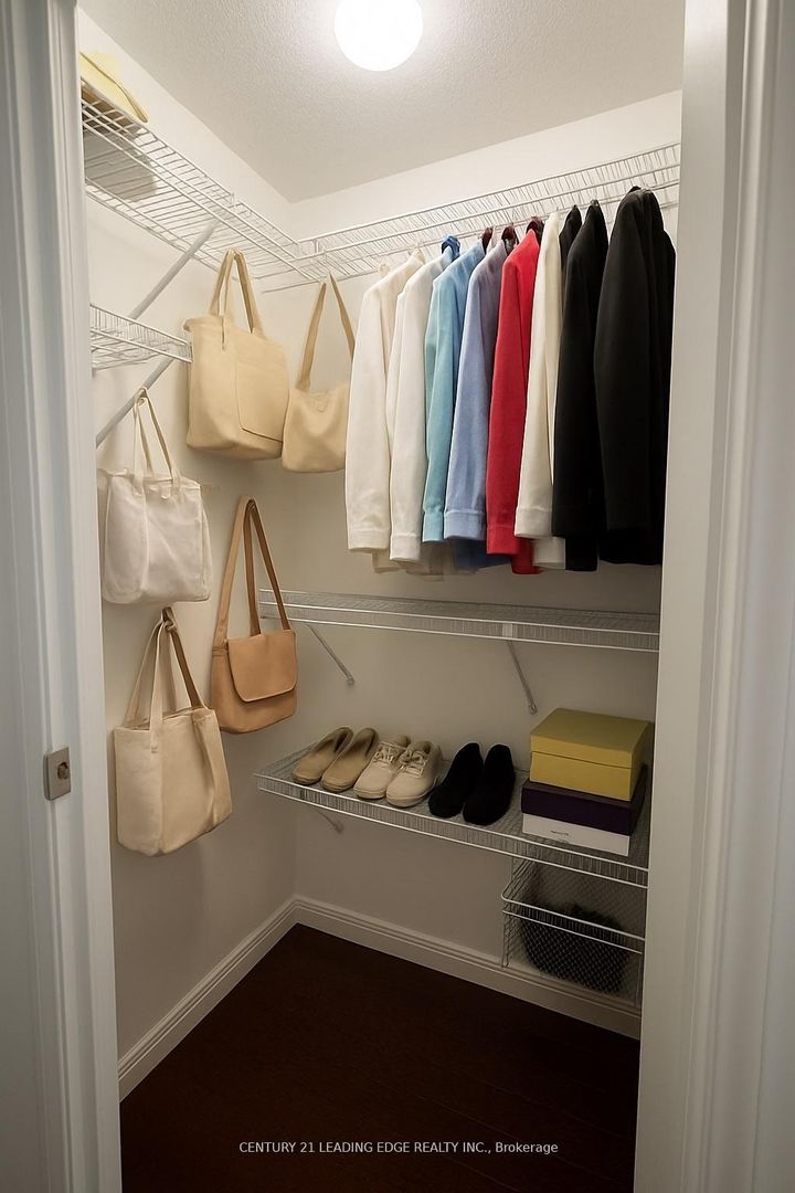 Photo 9 at 712 - 18 Kenaston Gardens, Bayview Village, Toronto