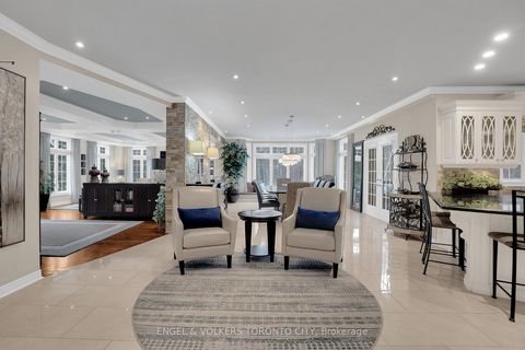 Photo 12 at 123 Salamander Court, Rural Vaughan, Vaughan