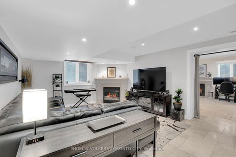 Photo 32 at 123 Salamander Court, Rural Vaughan, Vaughan