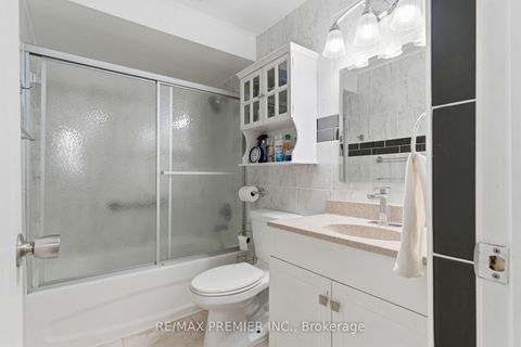 Photo 40 at 15 Beulah Street, Jamestown, Toronto