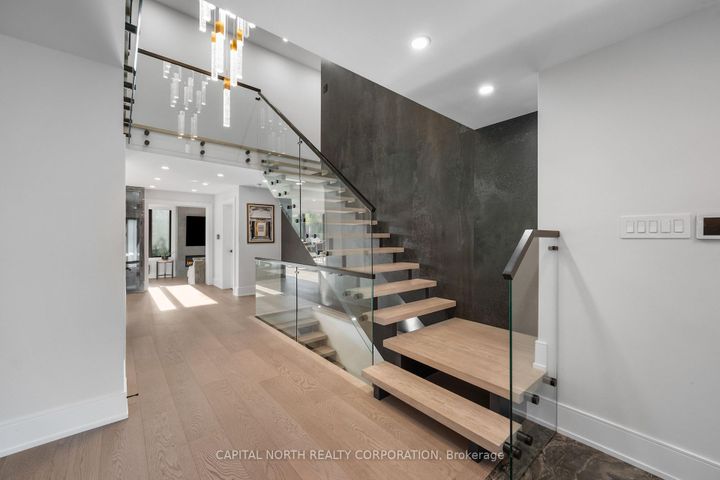 Photo 19 at 130 Fifth Avenue, East Woodbridge, Vaughan