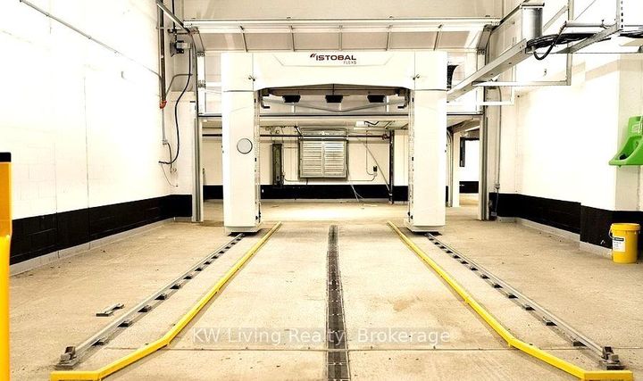 Photo 39 at 3006 - 85 McMahon Drive, Bayview Village, Toronto