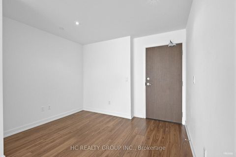 Photo 7 at 501 - 115 Mcmahon Drive, Bayview Village, Toronto