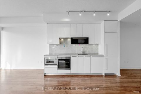 Photo 12 at 501 - 115 Mcmahon Drive, Bayview Village, Toronto