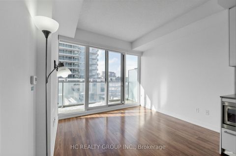 Photo 16 at 501 - 115 Mcmahon Drive, Bayview Village, Toronto