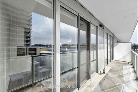 Photo 28 at 501 - 115 Mcmahon Drive, Bayview Village, Toronto