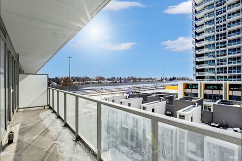 Photo 29 at 501 - 115 Mcmahon Drive, Bayview Village, Toronto