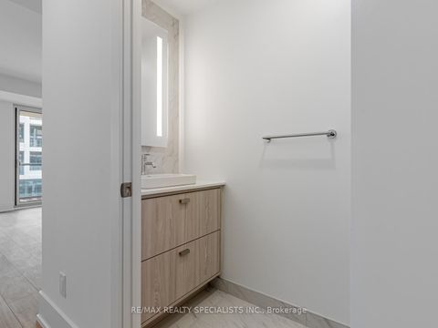 Photo 14 at 920 - 115 Denison Avenue, Chinatown, Toronto