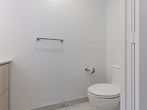 Photo 15 at 920 - 115 Denison Avenue, Chinatown, Toronto