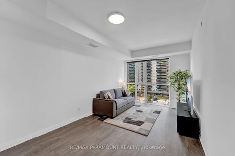 Photo 9 at 418 - 101 Erskine Avenue, Mount Pleasant West, Toronto