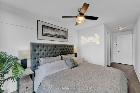 Photo 14 at 418 - 101 Erskine Avenue, Mount Pleasant West, Toronto