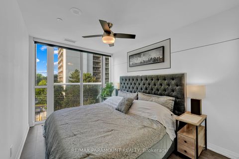 Photo 15 at 418 - 101 Erskine Avenue, Mount Pleasant West, Toronto