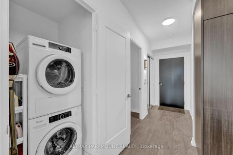 Photo 21 at 418 - 101 Erskine Avenue, Mount Pleasant West, Toronto