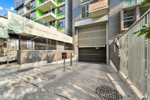 Photo 24 at 418 - 101 Erskine Avenue, Mount Pleasant West, Toronto