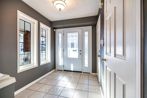 Photo 4 at 1238 Oakhill Avenue, Taunton, Oshawa