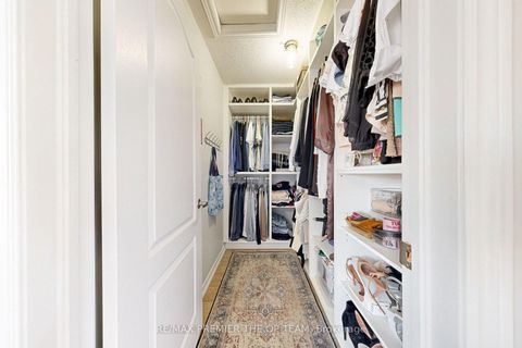 Photo 22 at 96 Saint Victor Drive, Vellore Village, Vaughan