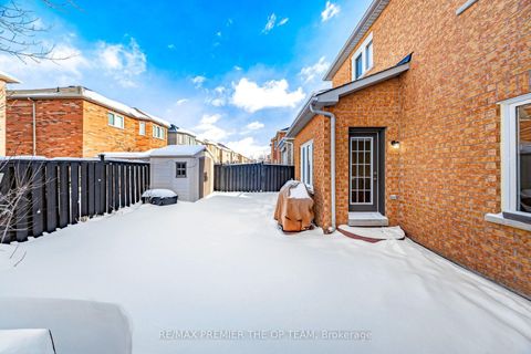 Photo 38 at 96 Saint Victor Drive, Vellore Village, Vaughan
