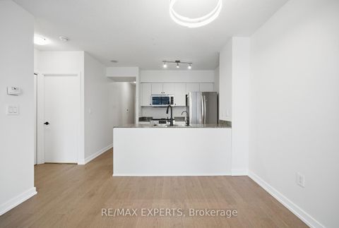 Photo 7 at 3202 - 35 Mariner Terrace, Waterfront Communities C1, Toronto