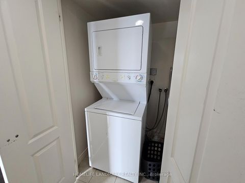 Photo 12 at 1705 - 70 Town Centre Court, Bendale, Toronto