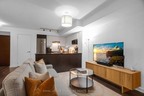 Photo 4 at 8 - 106 Varna Drive, Lawrence, Toronto