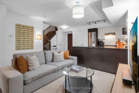 Photo 7 at 8 - 106 Varna Drive, Lawrence, Toronto